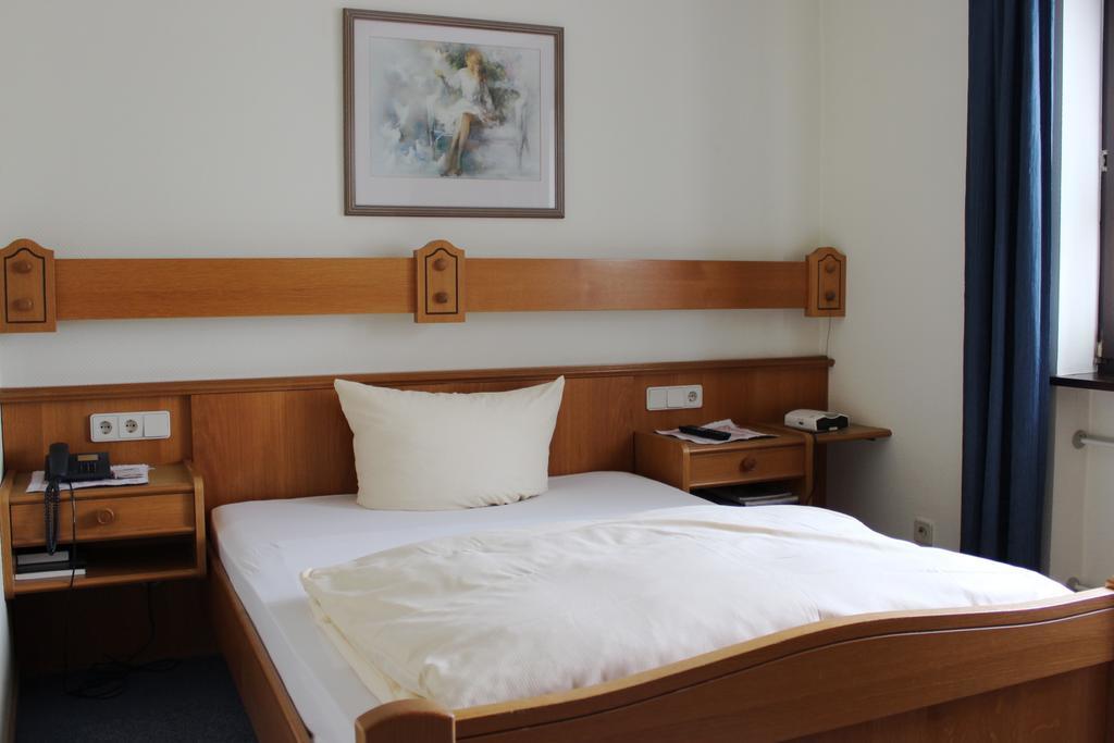 Hotel Schinderhannes Sohren Eksteriør billede